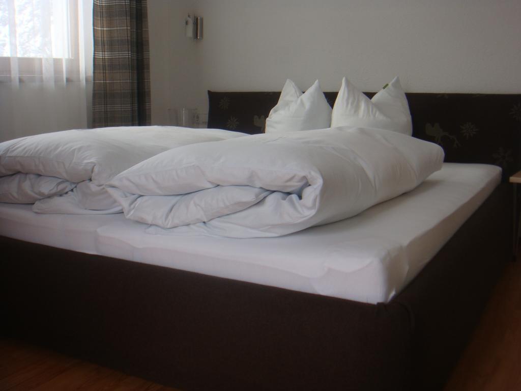 Haus Schuchter Hotel Pfunds Luaran gambar