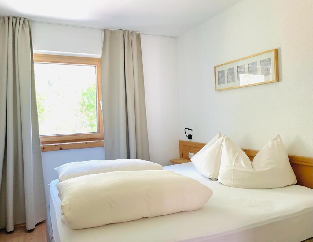Haus Schuchter Hotel Pfunds Luaran gambar